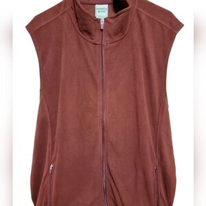 Scandia Woods size XL jogging suit. 100% polyester. NEW!